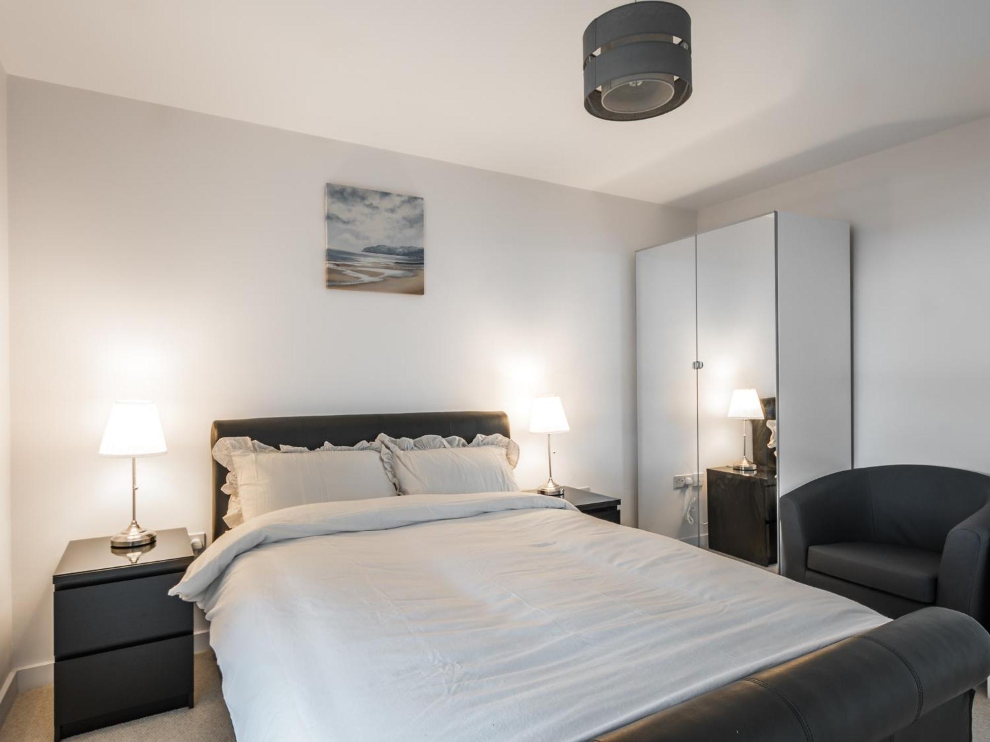 City View Apartment Bedford Esterno foto
